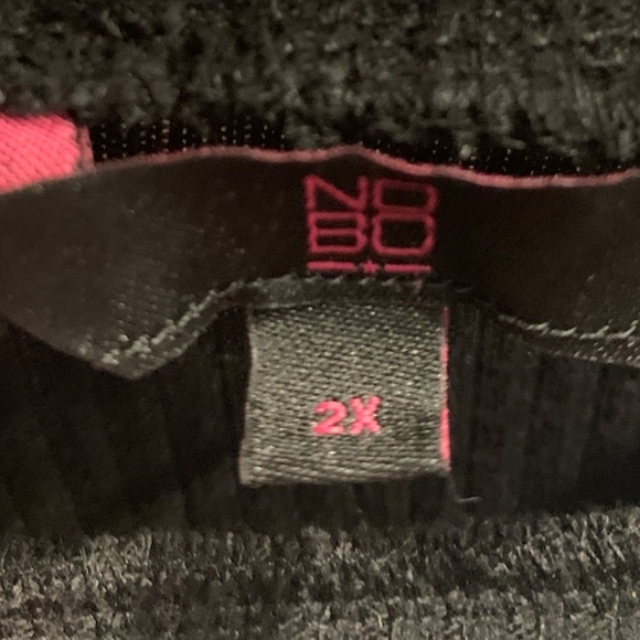 Comfy Black Pleated Dress - perfect for Wednesday Addams / Dark Academia vibes! - Picture 4 of 6